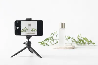 iPhoneで商品撮影｜売れる写真を撮るコツとおすすめ無料アプリ【2026】